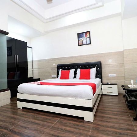 Oyo 30848 Hotel Signature Firozpur Exterior foto