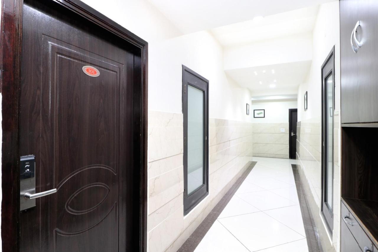 Oyo 30848 Hotel Signature Firozpur Exterior foto