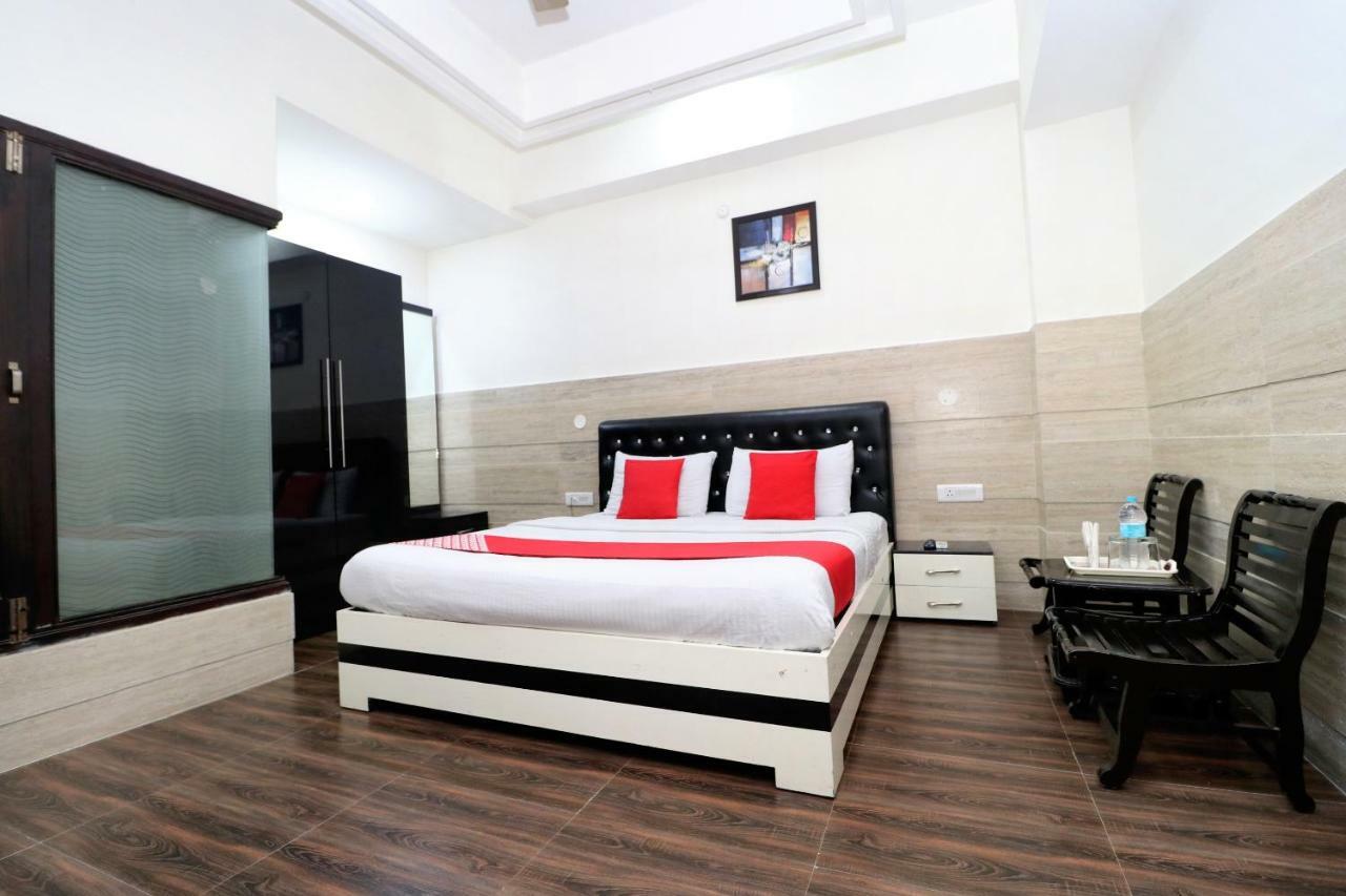 Oyo 30848 Hotel Signature Firozpur Exterior foto
