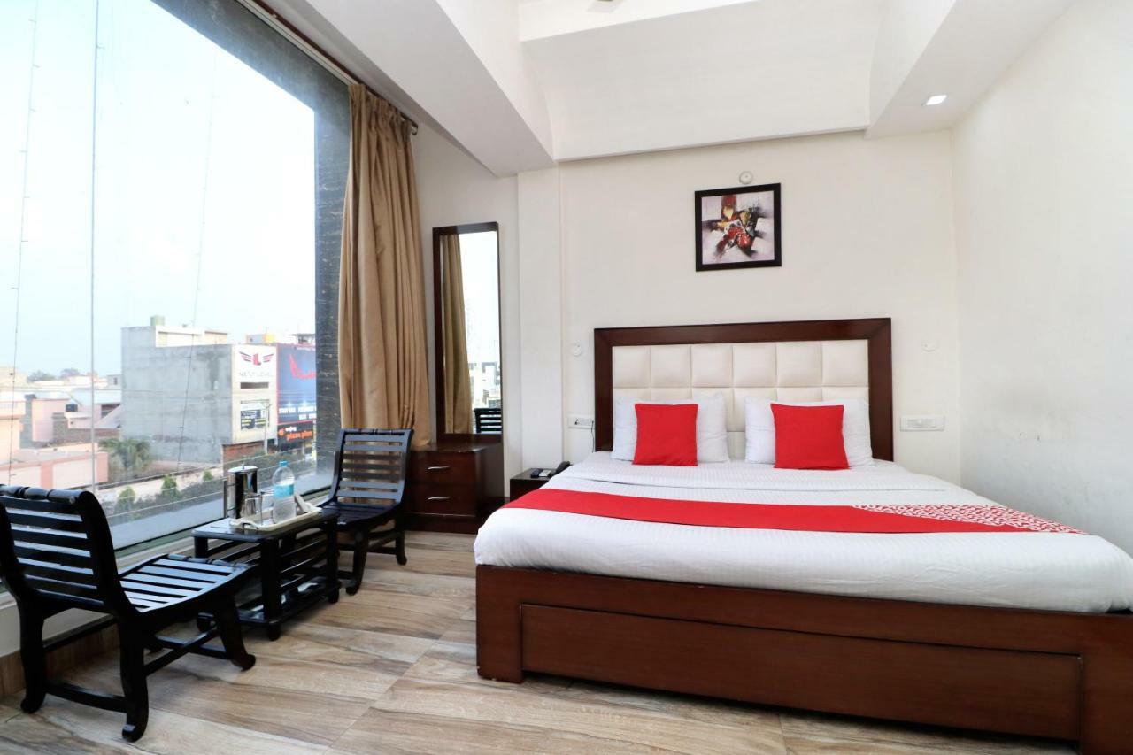 Oyo 30848 Hotel Signature Firozpur Exterior foto