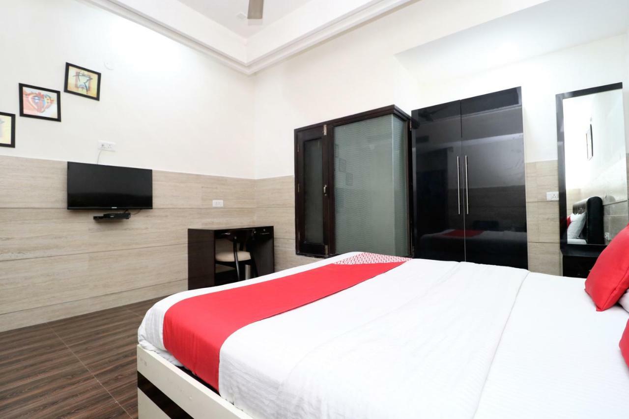 Oyo 30848 Hotel Signature Firozpur Exterior foto